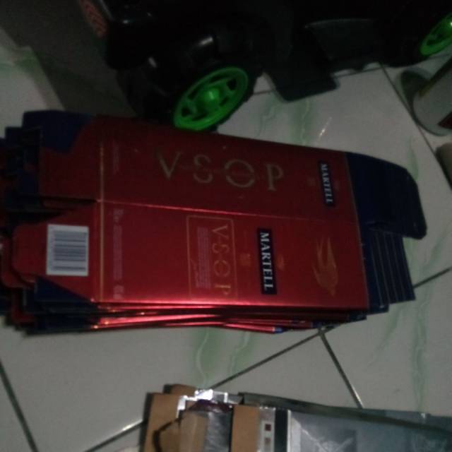 box martell red barrell ,chivas regal ,hennesy ,