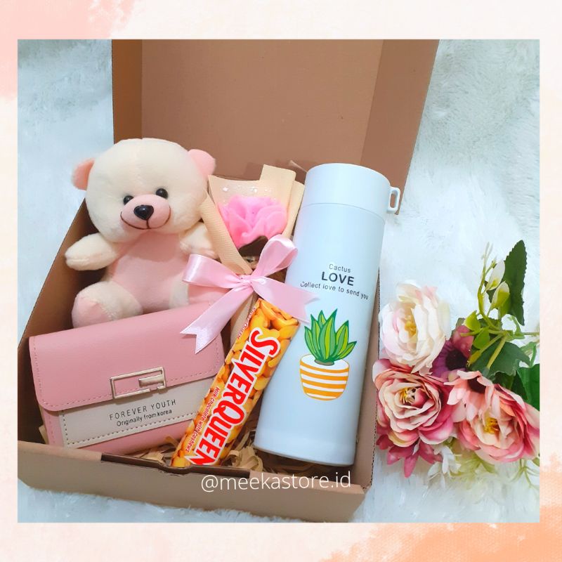 

KADO ULANG TAHUN CEWEK KADO ULTAH GIFT BOX HAMPERS KADO CEWEK KADO ANNIVERSARY KADO VALENTINE HADIAH PACAR