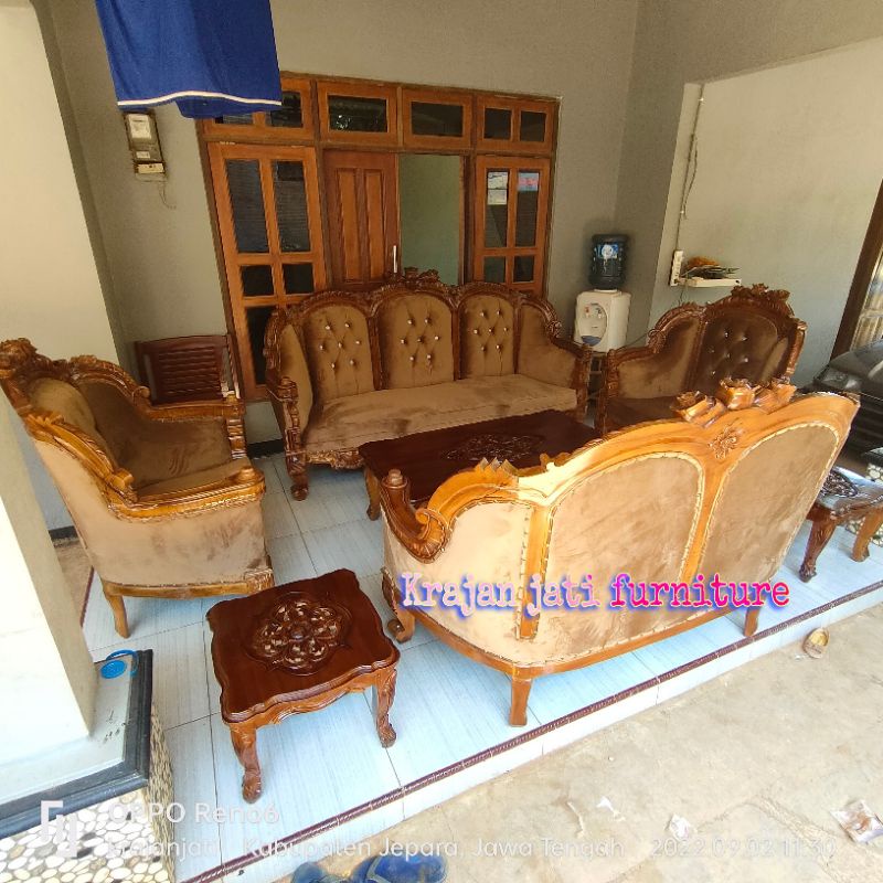 kursi tamu jati Romawi Inggris