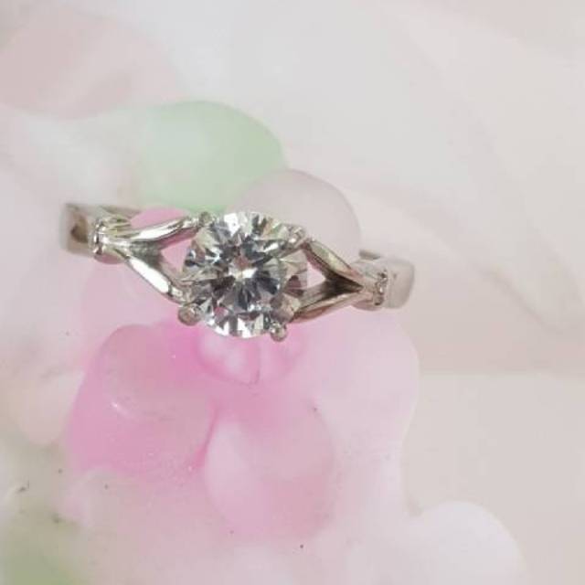 Cincin Titanium White Import Antikarat WP017