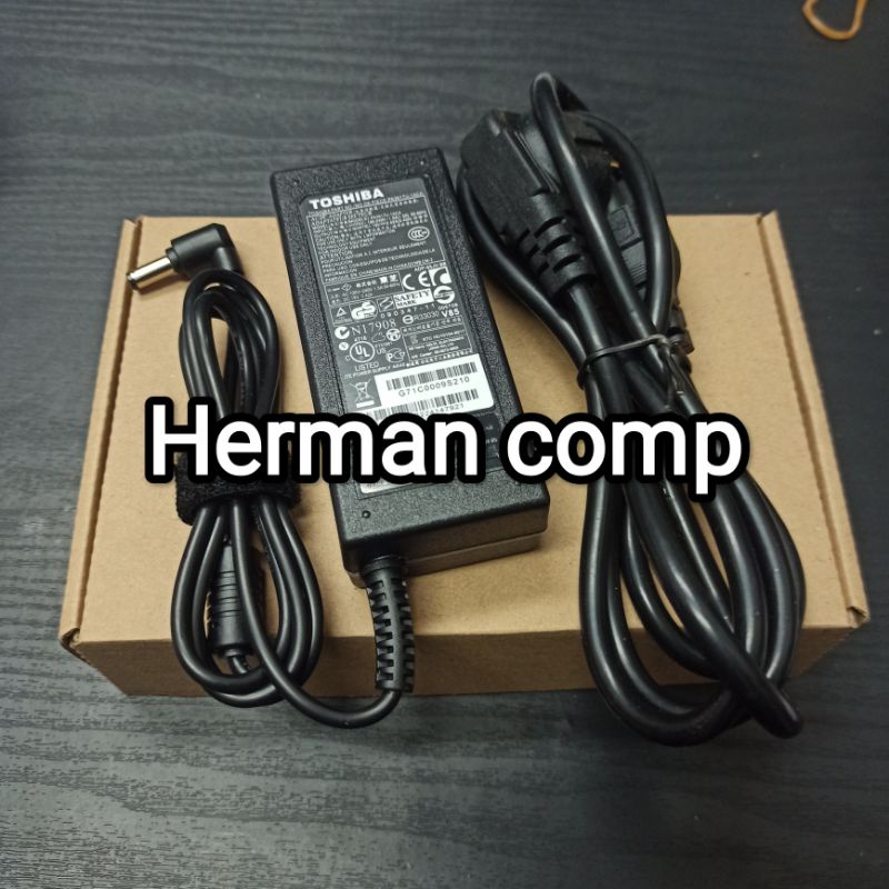 Original Adaptor/Charger Toshiba Portege R700 R830 R835 R930 R935 Series