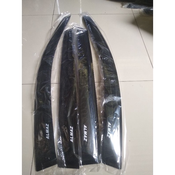 Talang Air Pintu Mobil Almaz slim 4pintu 3M.