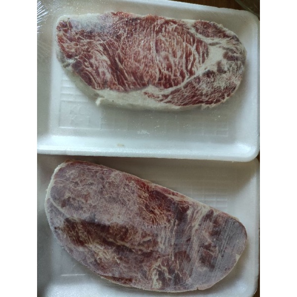 

Wagyu meltique steak 100 gram