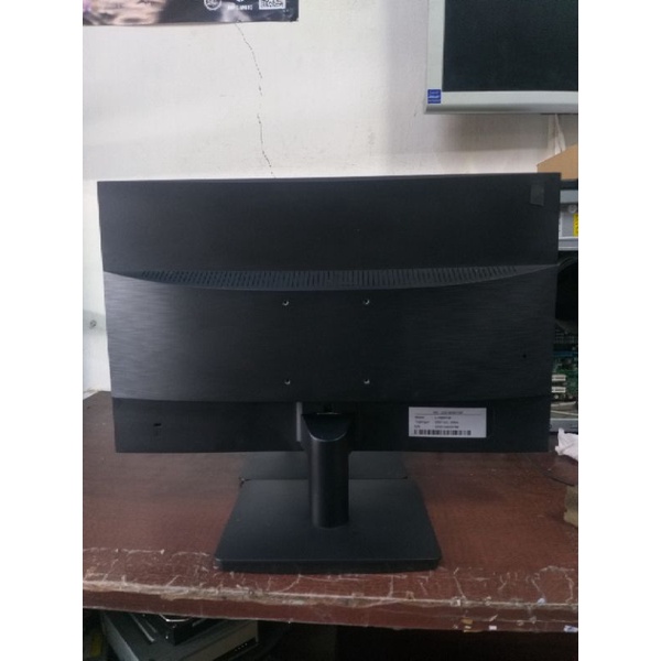 Monitor LED 19 inci Wideacreen