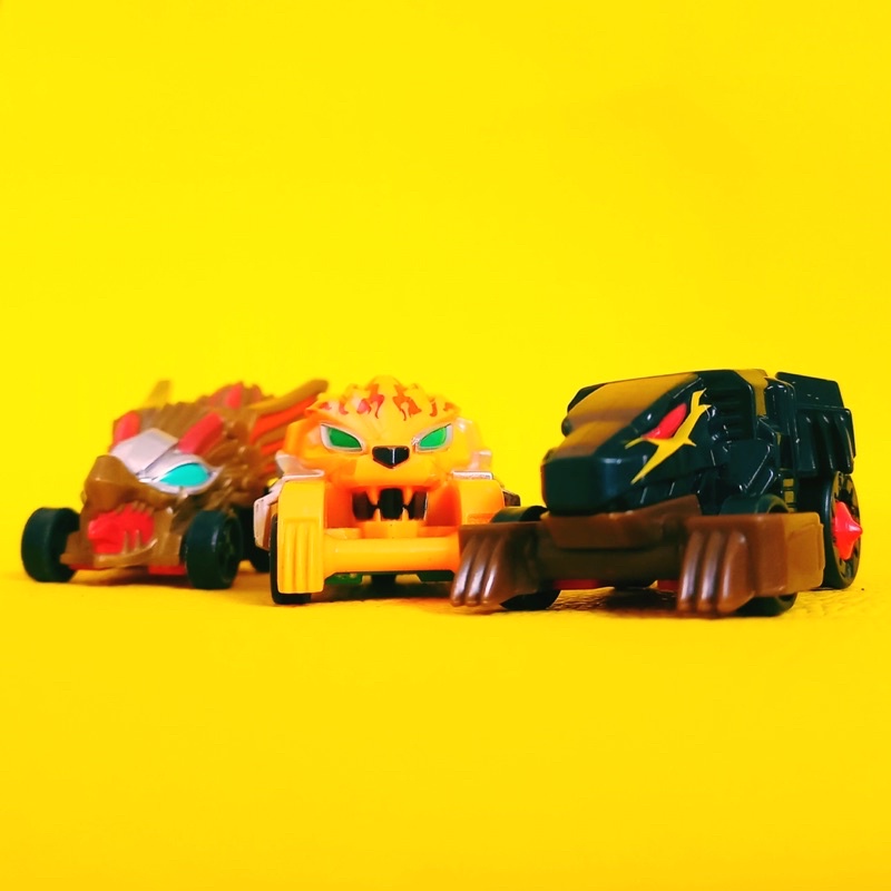 Animal Wheel Dash Garuda, Lion, Komodo Dragon