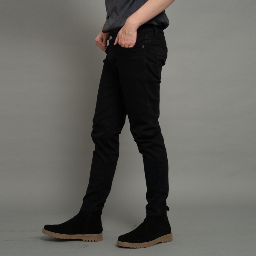 black denims