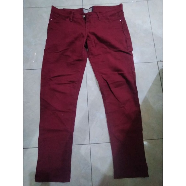 [Preloved] Celana Jeans Nevada Size L