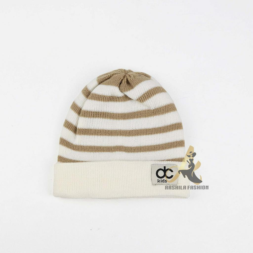 Kupluk Rajut Bayi DC Motif Salur Umur 0- 3 Tahun DC005