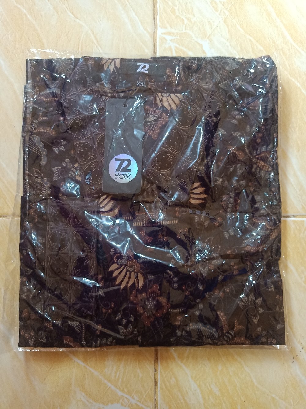 Kemeja Batik Slimfit Pria Lengan Panjang Premium Motif Jam Gadang Warna Hitam 721292 Cap 72