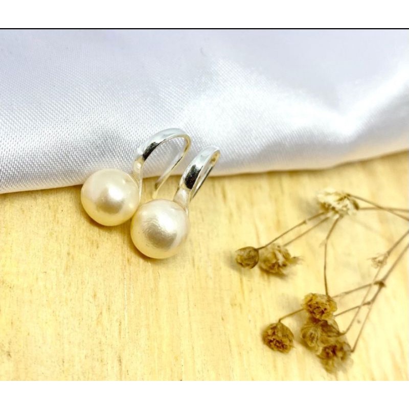 Anting perak sendok mutiara Lombok asli.