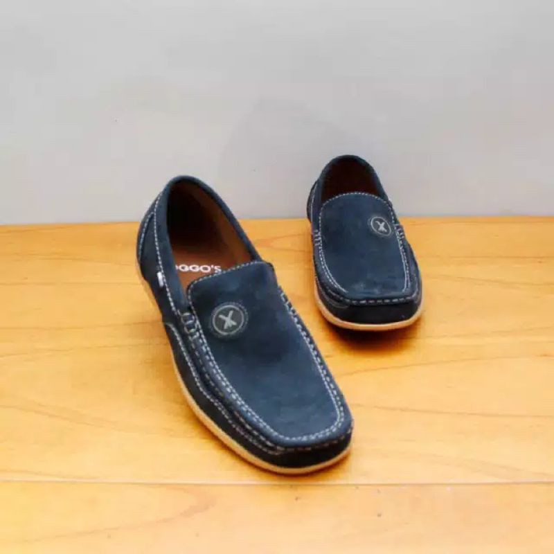 Sepatu casual pria slip on pria bahan kulit sapi type buck D1