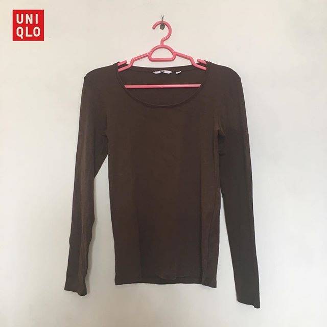 Kaos lengan panjang uniqlo second branded