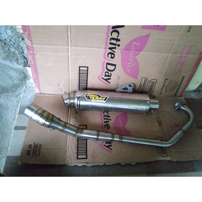 KNALPOT RACING F PNP MX FU VERZA