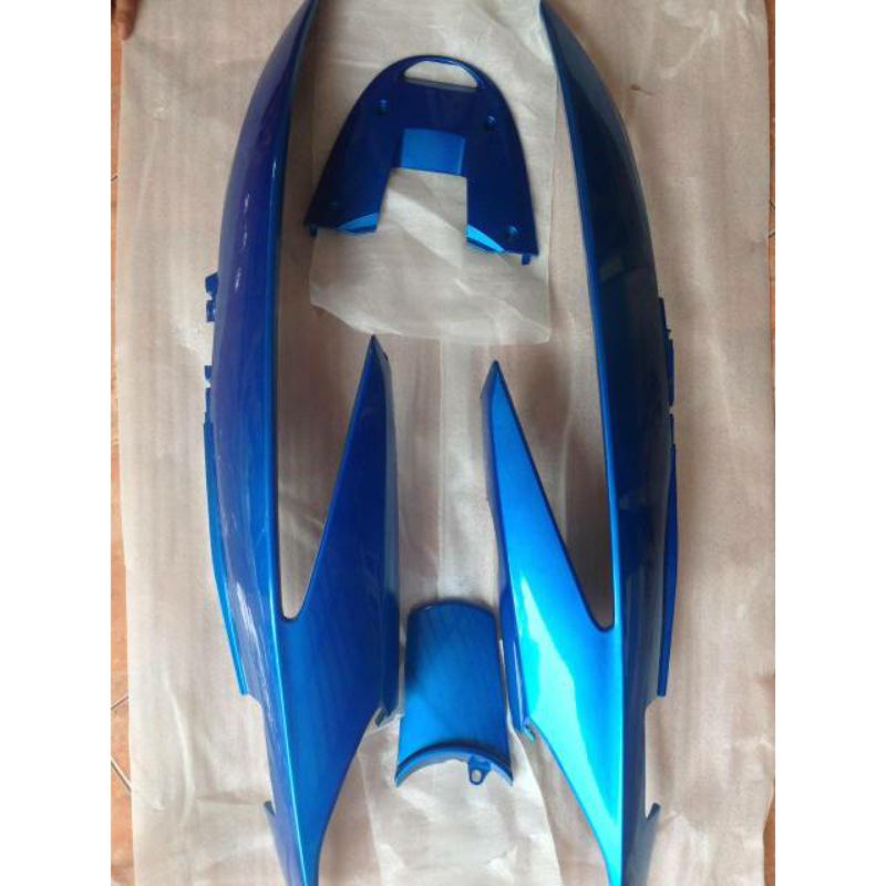 BODY KANAN KIRI VARIO 110 KARBU BIRU
