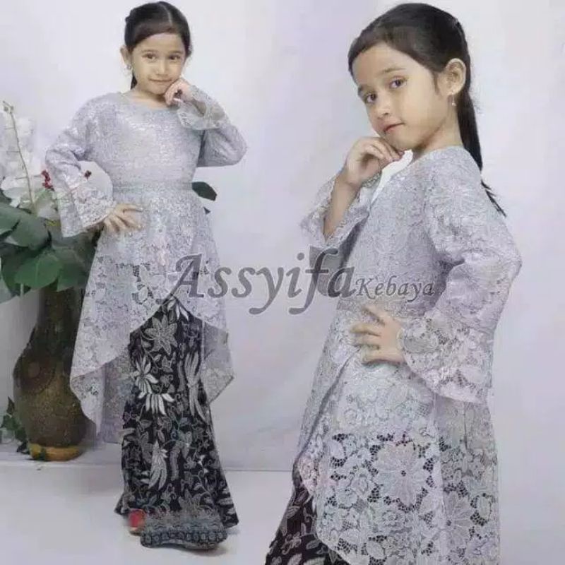 SETELAN KEBAYA TIARA ANAK / KEBAYA KARTINI / KEBAYA ANAK SD