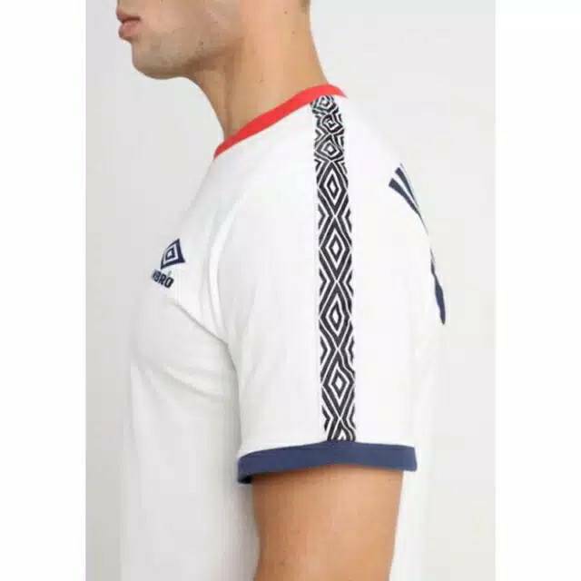 Tshirt kaos Umbro Tape Original
