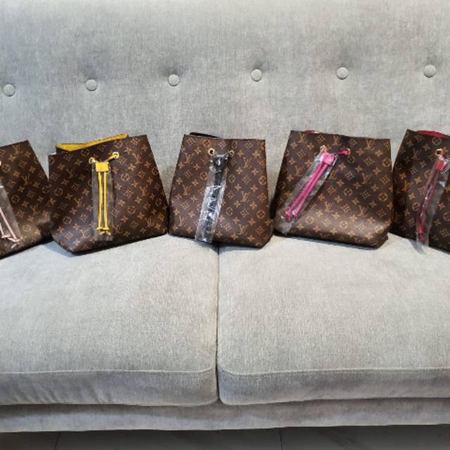 

FSSHION SERUT (AD NO SERI) 25*24*15 SEMPREM