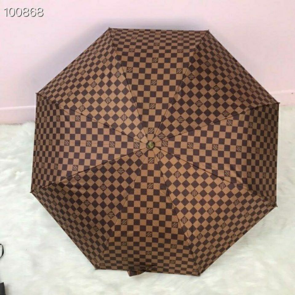 LV big sun umbrella sunscreen anti-ultraviolet sunshade umbrella folding automatic opening and clos