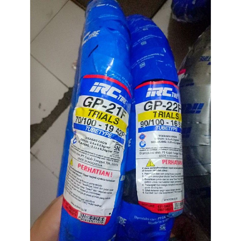 ban IRC semi cross ring 16/19 sepasang depan dan belakang ukuran 70-100/19 dan 90-100/16