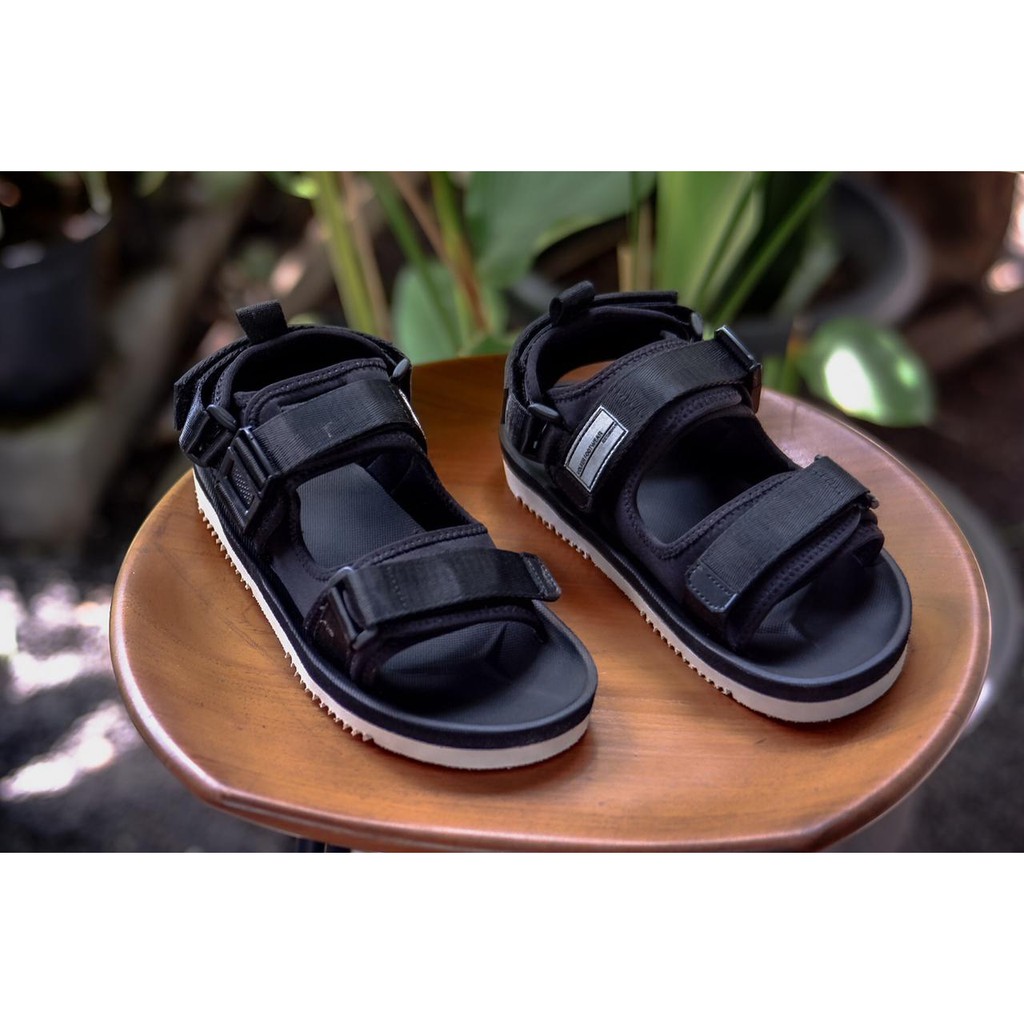 sandal kasual pria wanita art strap bahan kain mest blackwhite