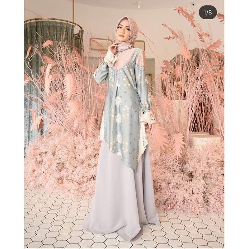 Rafflesia Blouse Wearing Klamby