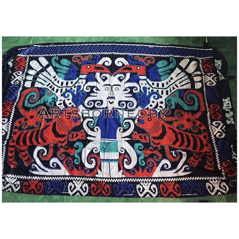 SARUNG PANTAI ETNIK MOTIF DAYAK / KALIMANTAN