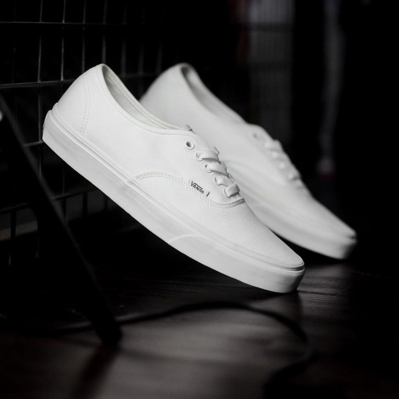 VANS AUTHENTIC TRUE WHITE CLASSIC ORIGINAL 100%