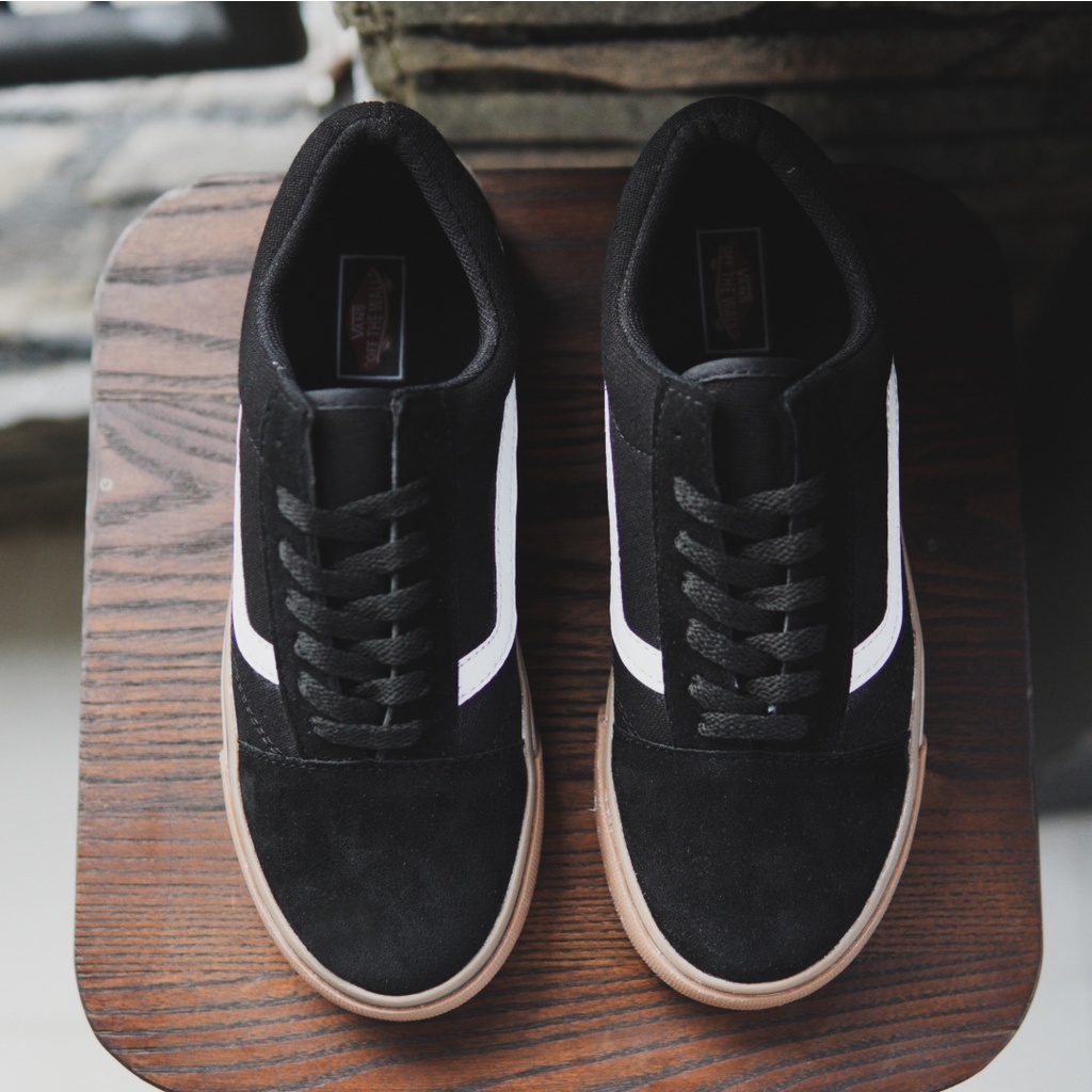 [COD] SEPATU VANS PRIA BLACK GUM VENS HITAM POLOS CASUAL SEKOLAH PRIA DAN WANITA || SEPATU SNEAKERS  PRIA VANS TERBARU TERMURAH