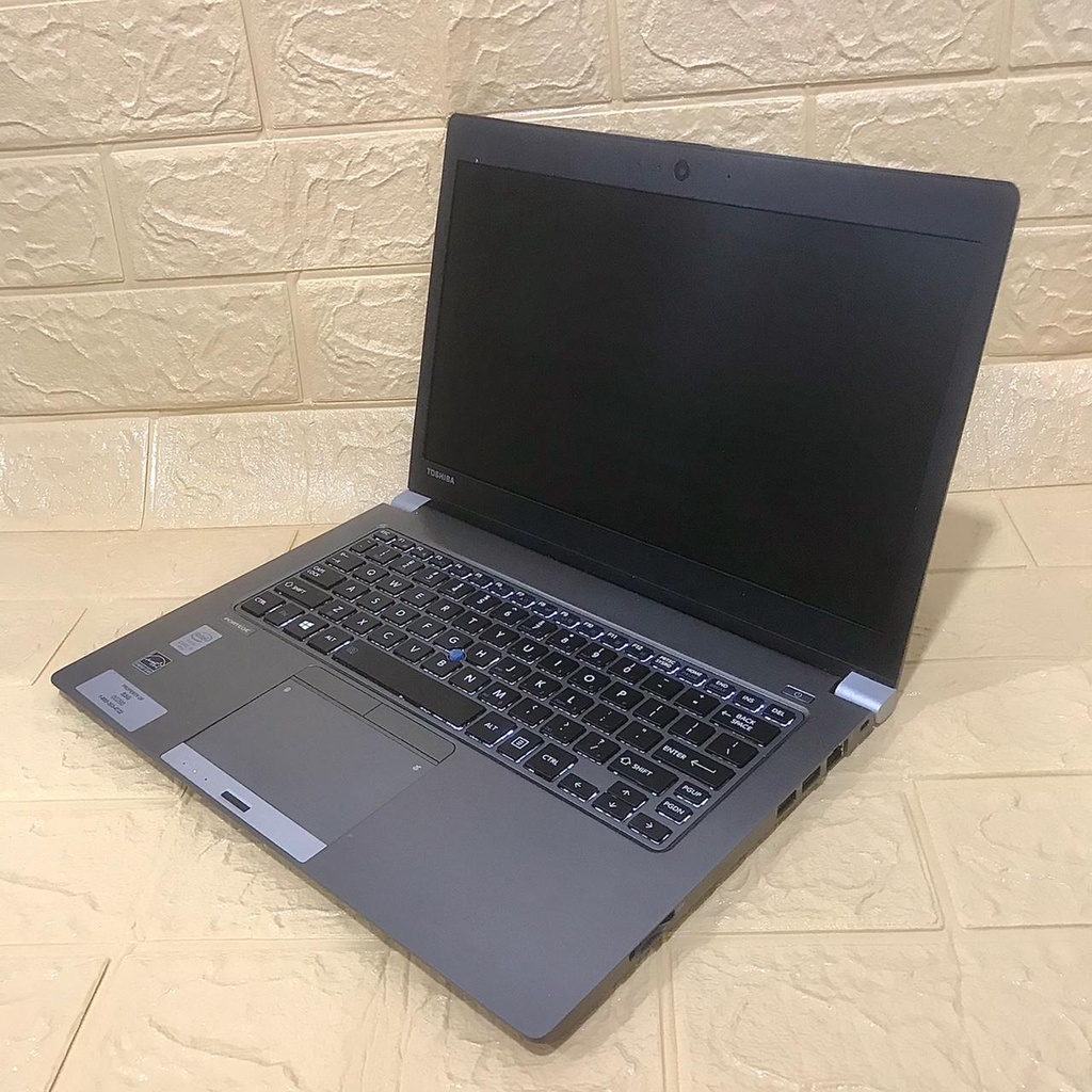 Laptop Murah Toshiba Z30 - B Core i5 Gen 5Th