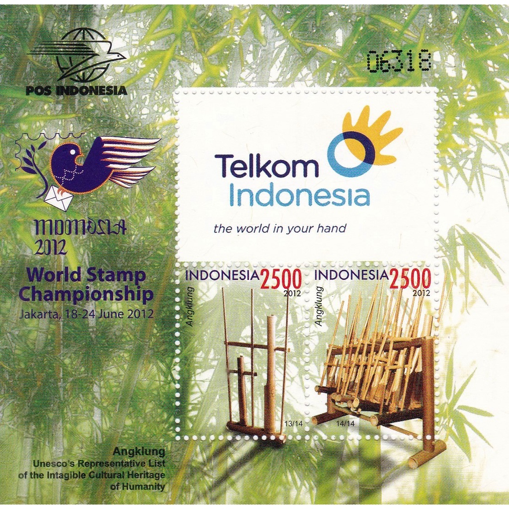 

Perangko Indonesia 2012 Angklung Souvenir sheet MNH
