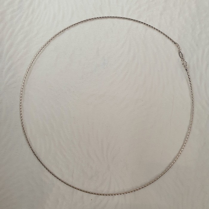 kalung choker ubs putih emas 75% 750 75 % 2gr an lebih