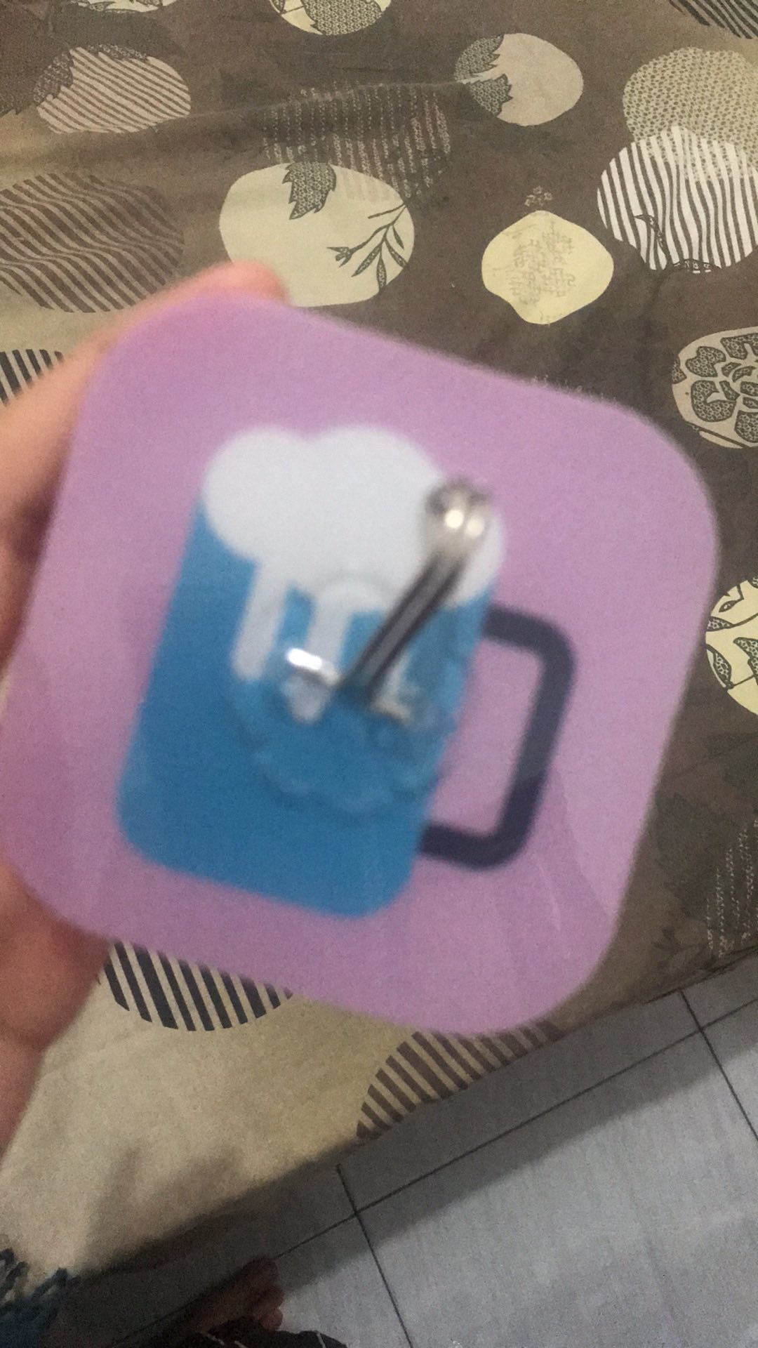 Gantungan Baju Tempel Hhook Motif Karater Serbaguna