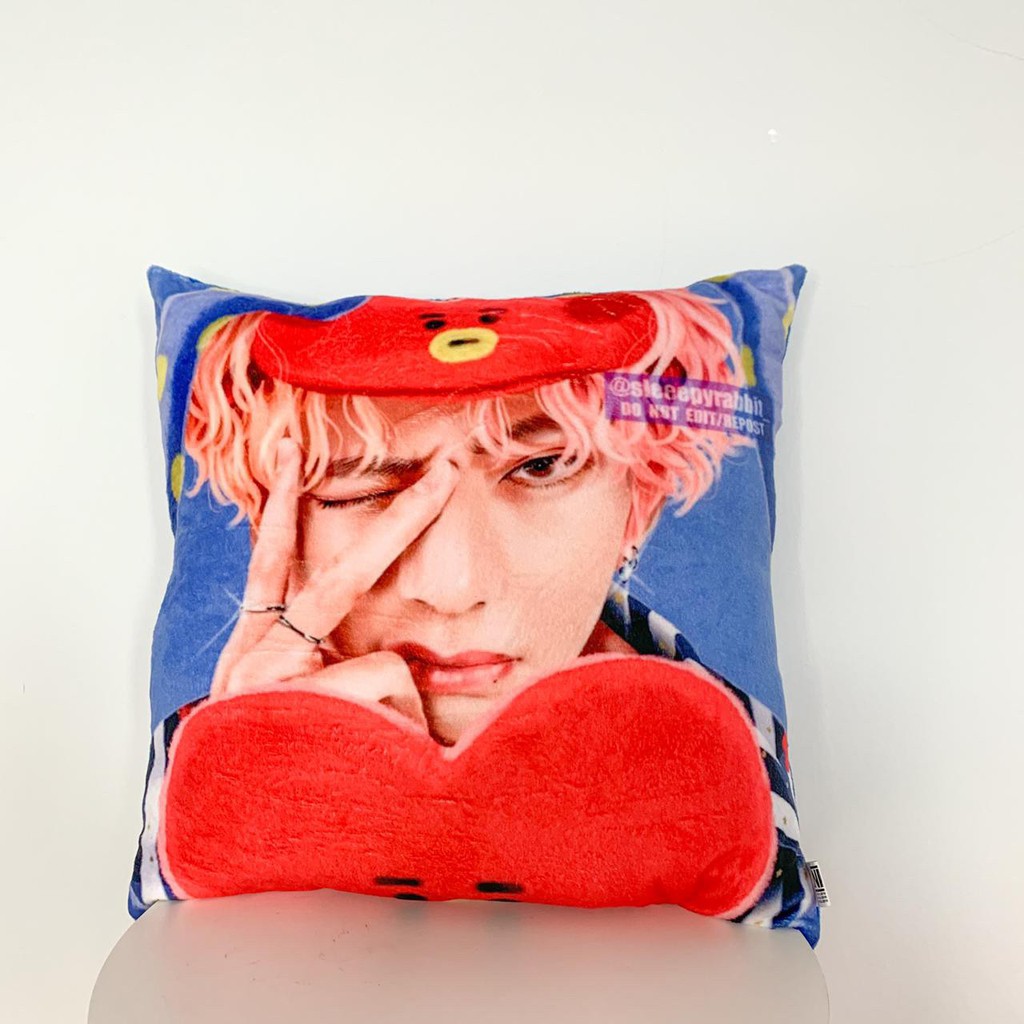 BANTAL GAMBAR BTS BAHAN EMPUK BANTAL KEPALA BANGTANBOY UNIK IMPORT TERMURAH READY GROSIR DAN COD