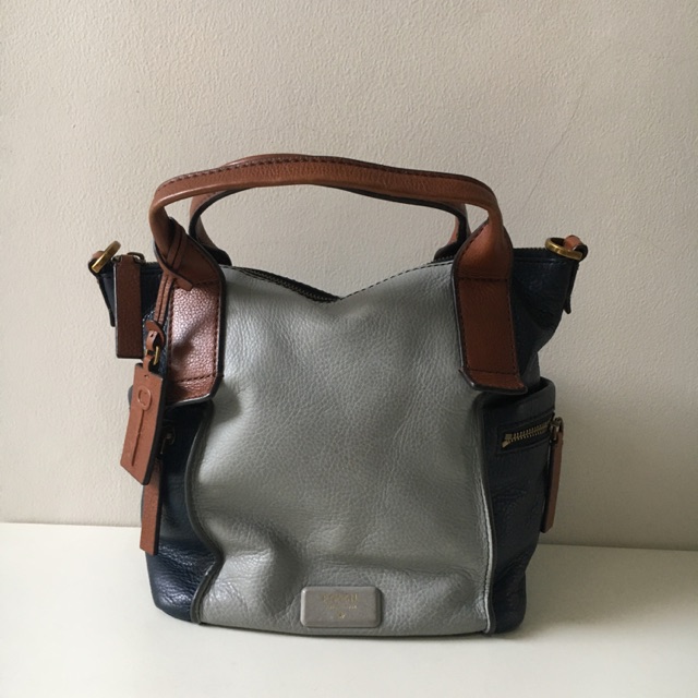 Fossil emerson medium