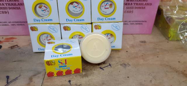 CREAM SJ TOPENG SIANG NEW IMELIA LUSINAN