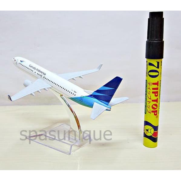 Pajangan Miniatur Diecast Pesawat Garuda Indonesia 2 mesin