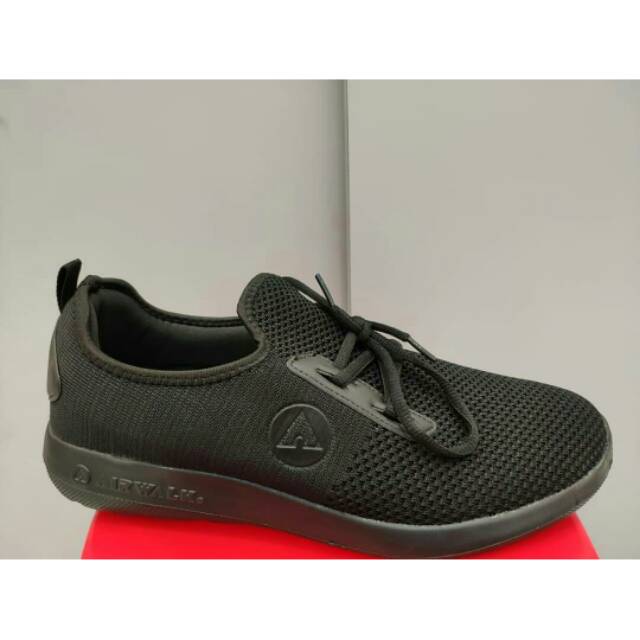 Sepatu airwalk Fairmont hitam men sale Shopee Indonesia Sepatu airwalk Fairmont hitam men sale Shopee Indonesia