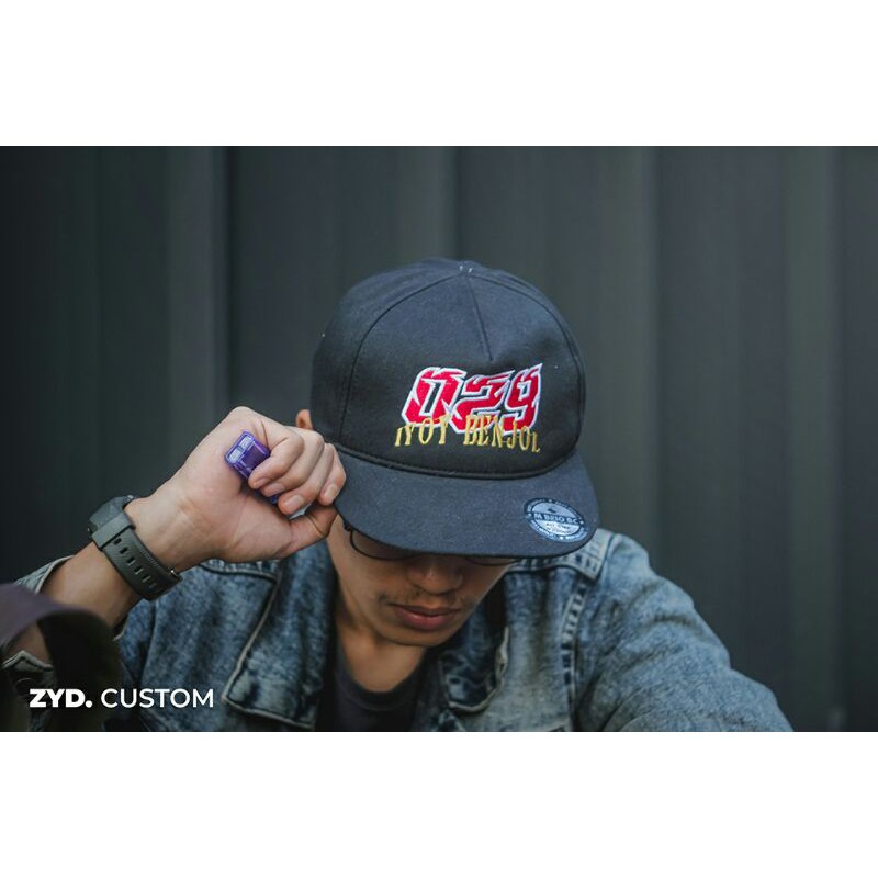 TOPI CUSTOM BORDIR LOGO MODEL SNAPBACK