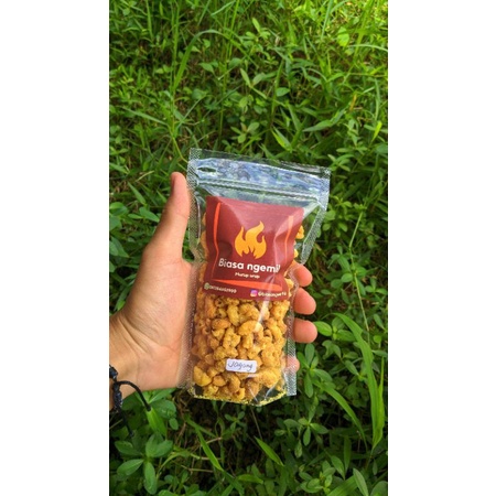 

MAKARONI CRISPY JAGUNG MANIS KEMASAN 100 GRAM