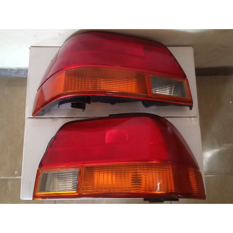 stoplamp all new Corolla 96 97 lampu belakang all new Corolla 97 97 AE 110 2 PCS