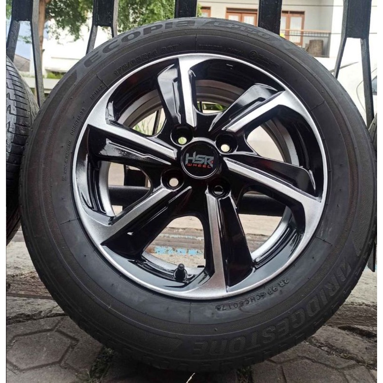 4 Velg R14 PCD 100 Mulus no geol no retak Tubless Tanpa ban hanya 4 velg aja agya ayla jazz yaris calya sigra limo etios karimun atoz visto classy