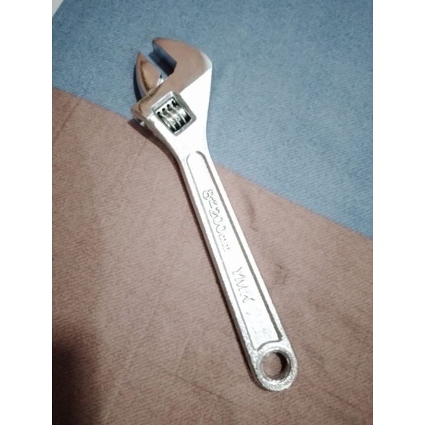 Kunci Inggris 10 inch