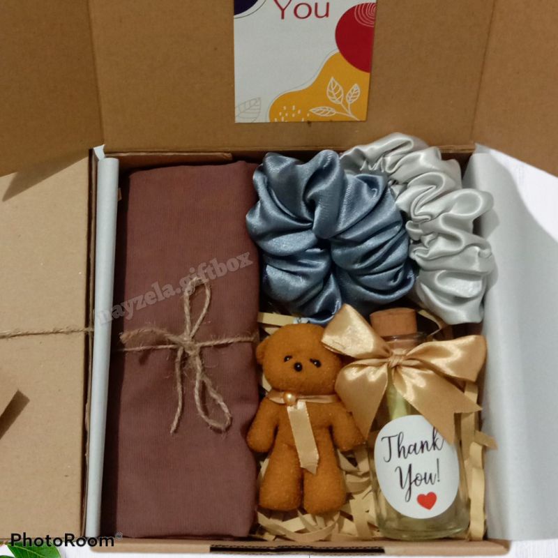 Hampers Kado Ulang tahun hijab | hampers Graduation Gift Box Hampers Lebaran kado untuk cewek murah hampers wisuda