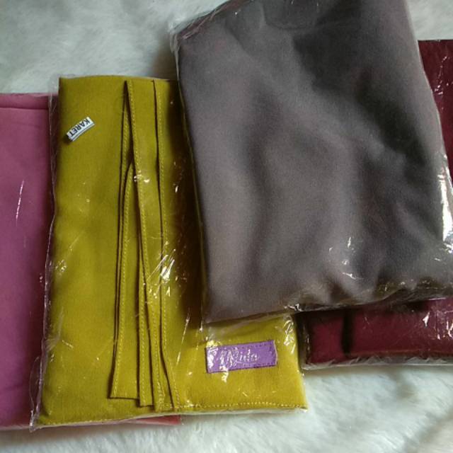 Pashmina Karet Diamond 80x75cm