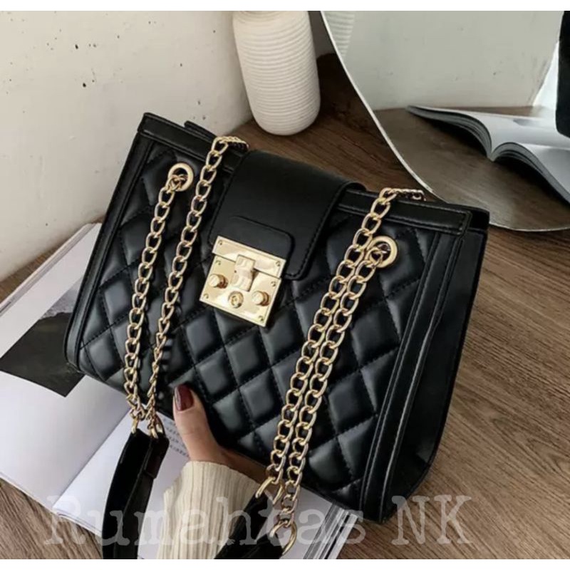 Tas Selempang Ratu Tas Wanita Rantai