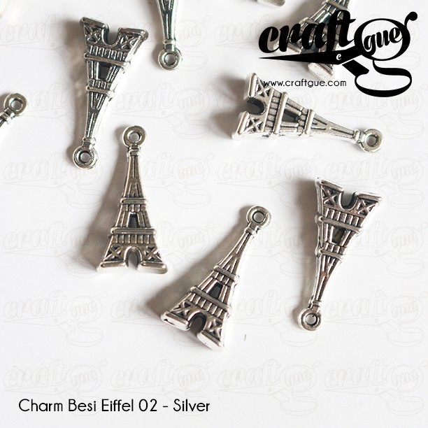 Charm Besi Eiffel 02