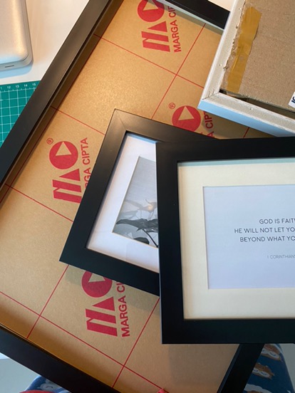 Neoframe - Bingkai Foto / Floating Frame Double Glass 5r Dan 6r