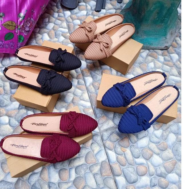Banyak Dipakai.. Sepatu slop wanita /sepatu rajut /slop rajut /slop wanita / sepatu slop rajut