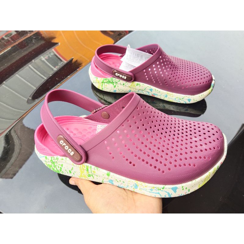 Sandal Crocs Literide Clog Motif / Crocs LiteRide Motif Clog / Sepatu Sandal Crocs