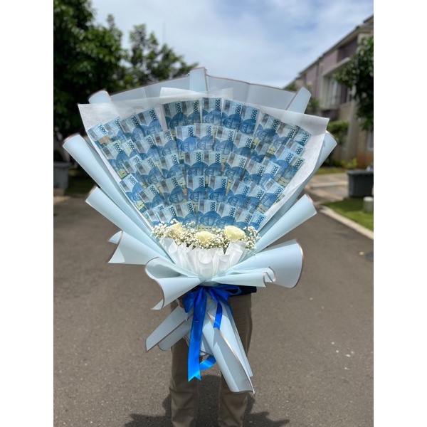 harga merupakan jasa rangkai di luar nominal uang     money bouquet buket uang 50 lembar Gadingserpo